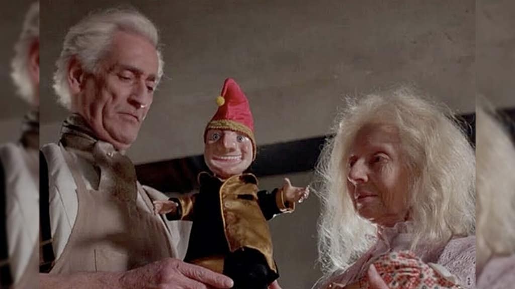 Dolls (1987) + Poltergeist (1982) Revisited With Horror Roulette Podcast 3 dolls 1987 22