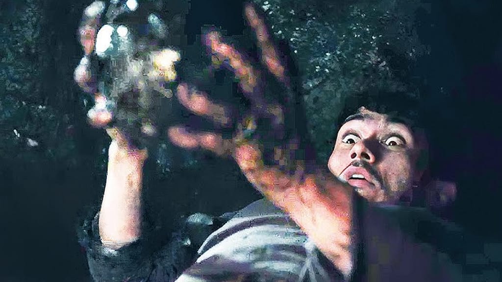At the Place of Ghosts Is a Haunting, Beautiful Gut Punch You Won't Shake 14 at a place of ghosts review 3